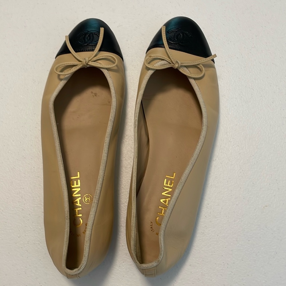 Chanel ballet flats in cream